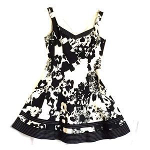 Black and White Nine West Dress.